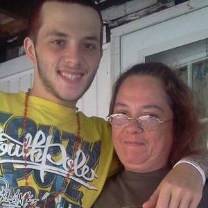 Meet your Posher, Cynthia